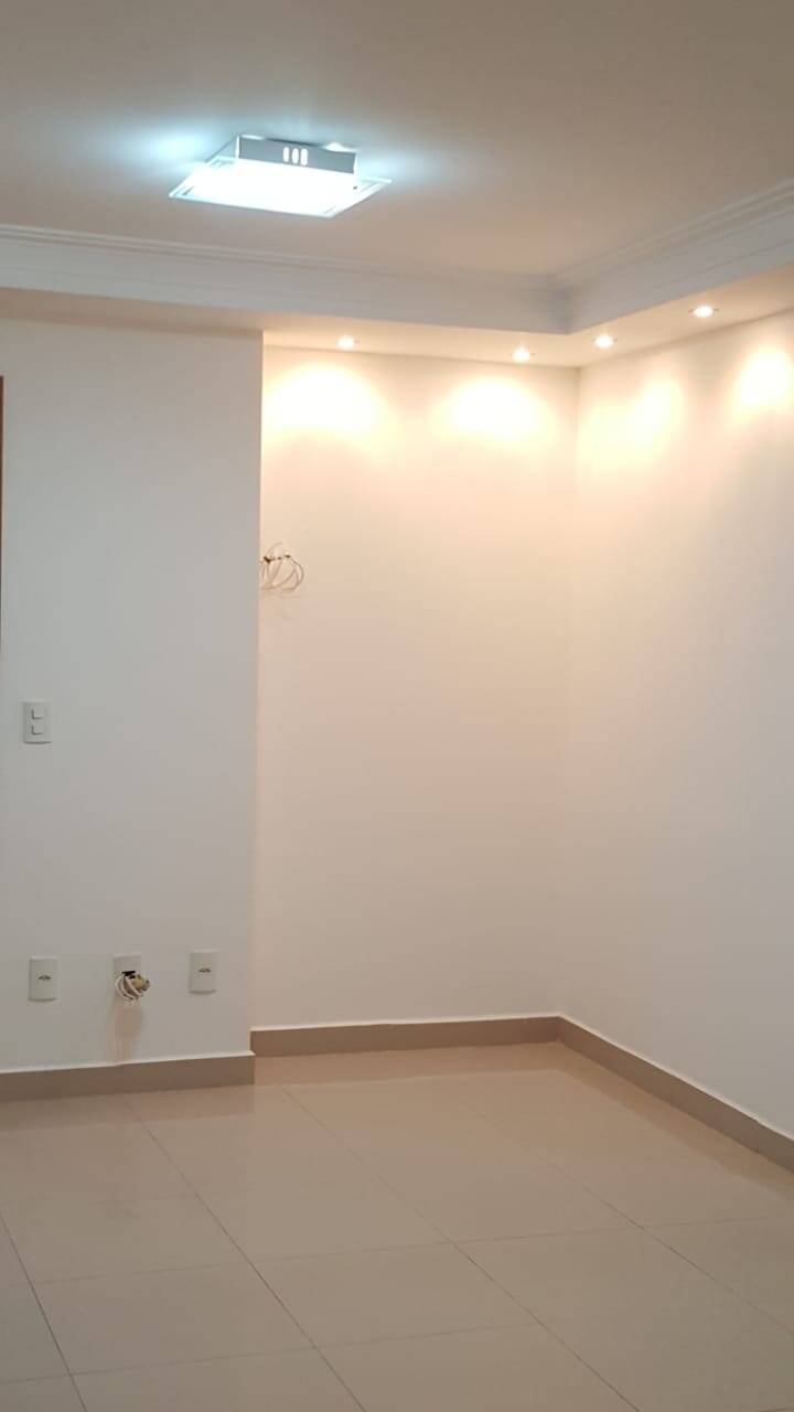 Apartamento à venda com 3 quartos, 90m² - Foto 12