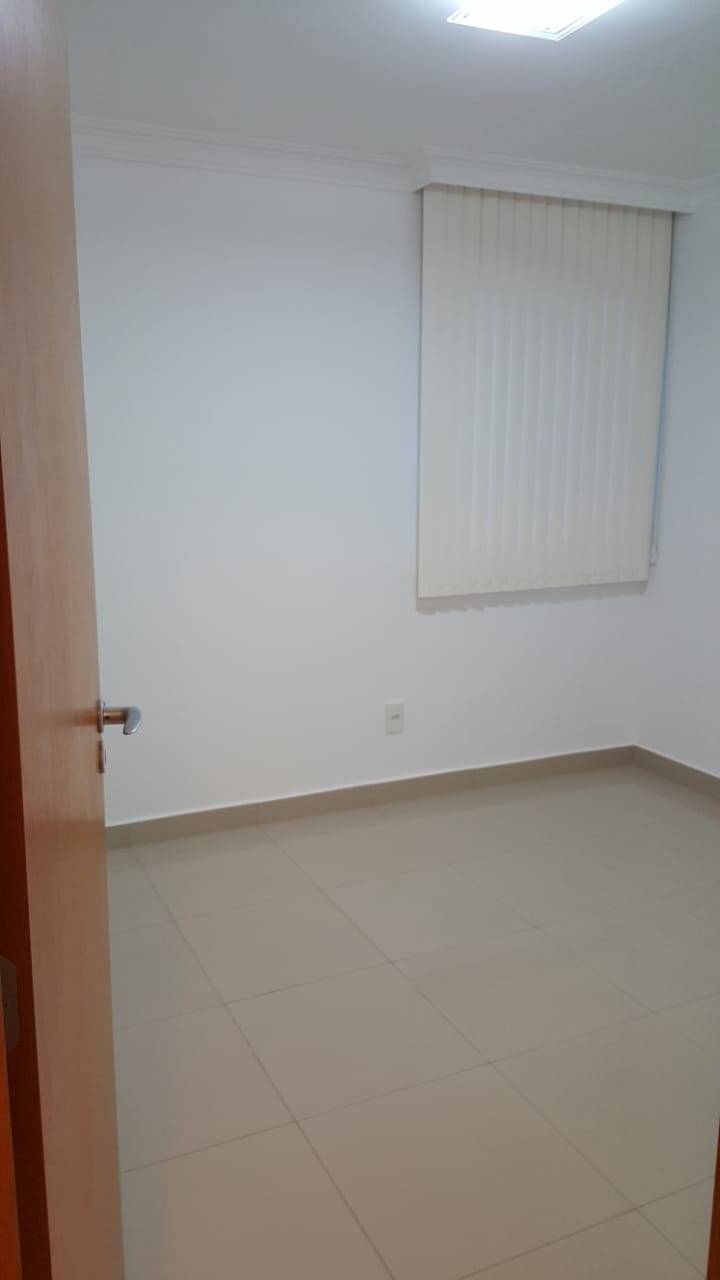 Apartamento à venda com 3 quartos, 90m² - Foto 19