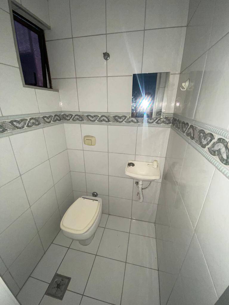Apartamento à venda com 2 quartos, 69m² - Foto 10