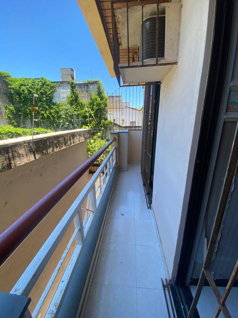 Apartamento à venda com 2 quartos, 69m² - Foto 4