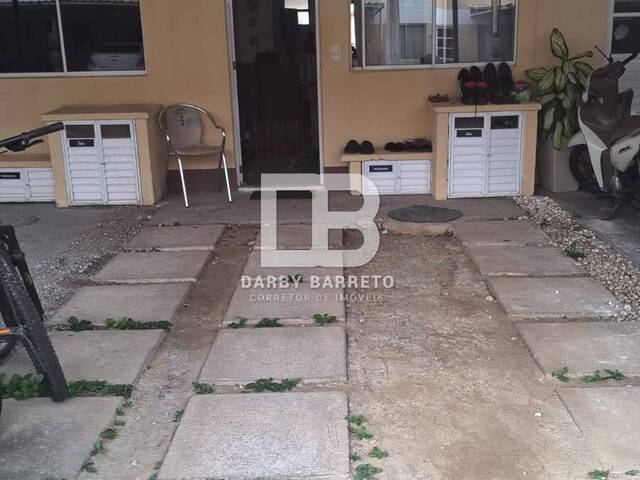 #1483 - Casa em condomínio para Venda em Campos dos Goytacazes - RJ