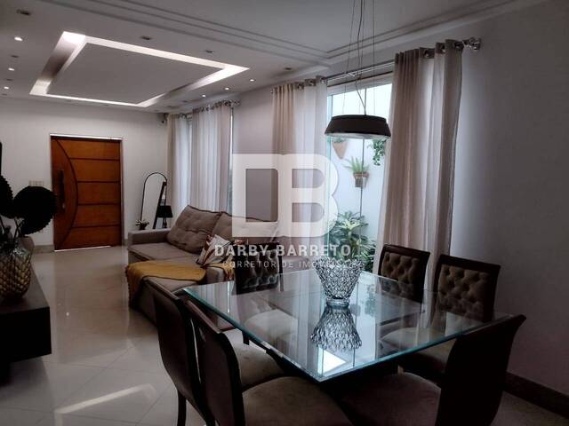 #1486 - Casa para Venda em Campos dos Goytacazes - RJ