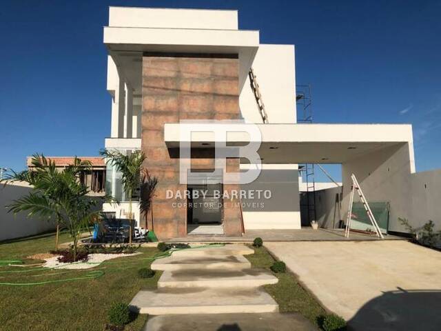 #642 - Casa em condomínio para Venda em Campos dos Goytacazes - RJ