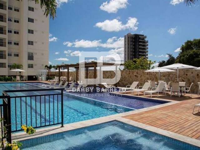 #648 - Apartamento para Venda em Campos dos Goytacazes - RJ