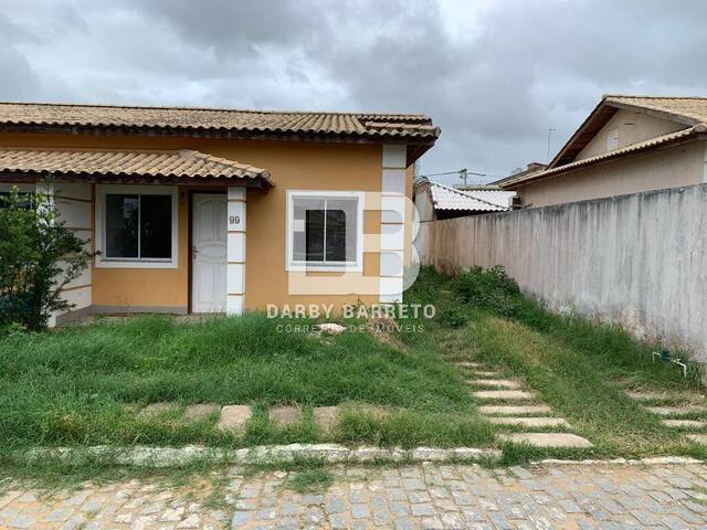 #707 - Casa em condomínio para Venda em Campos dos Goytacazes - RJ