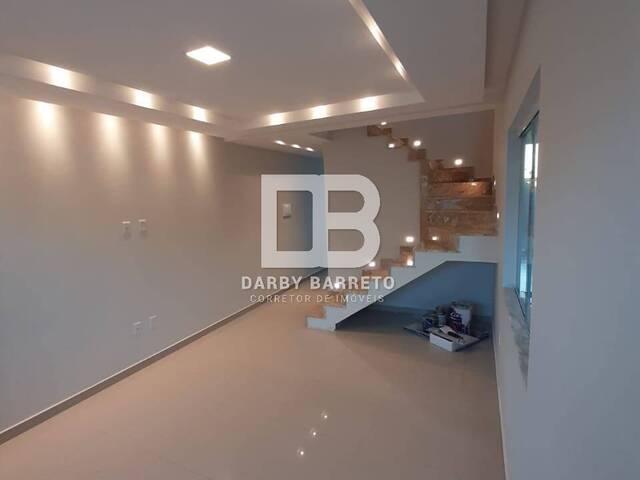 #796 - Casa para Venda em Campos dos Goytacazes - RJ