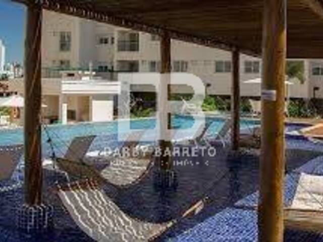 #806 - Apartamento para Venda em Campos dos Goytacazes - RJ