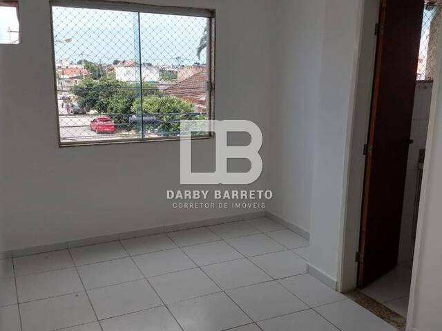 #824 - Apartamento para Venda em Campos dos Goytacazes - RJ