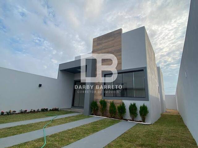 #966 - Casa para Venda em Campos dos Goytacazes - RJ