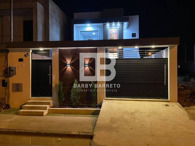 #908 - Casa para Venda em Campos dos Goytacazes - RJ