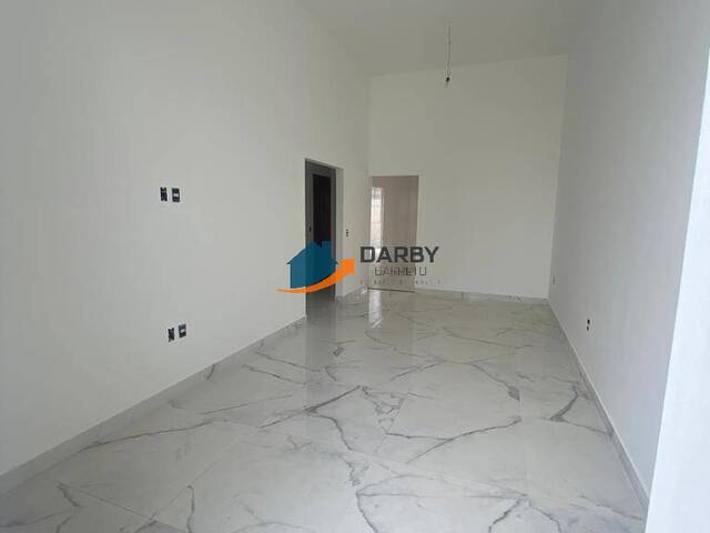 #1034 - Casa para Venda em Campos dos Goytacazes - RJ
