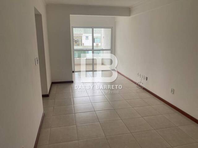 #557 - Apartamento para Venda em Campos dos Goytacazes - RJ