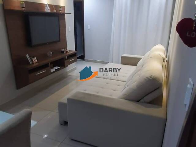 #1090 - Apartamento para Venda em Campos dos Goytacazes - RJ