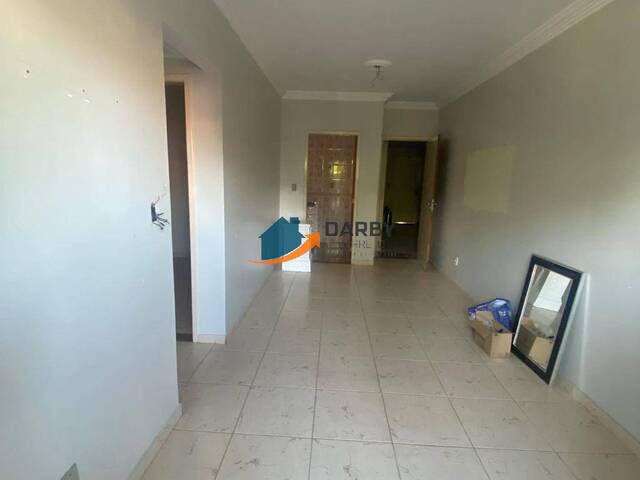 #1099 - Apartamento para Venda em Campos dos Goytacazes - RJ - 3