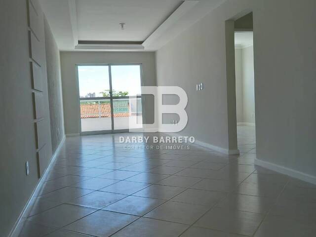 #1152 - Apartamento para Venda em Campos dos Goytacazes - RJ