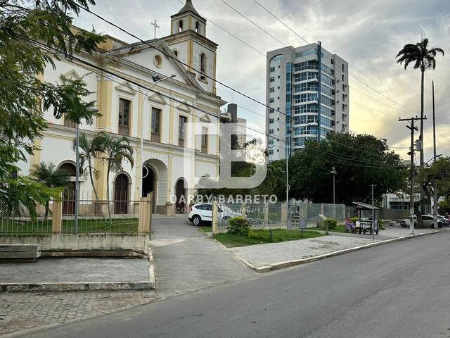 #1258 - Apartamento para Venda em Campos dos Goytacazes - RJ