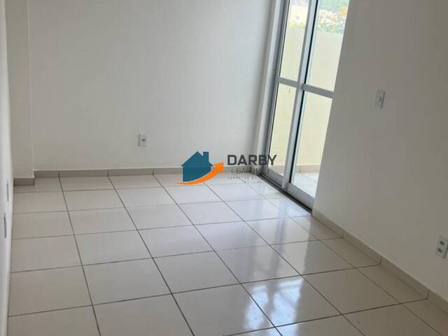 #1266 - Apartamento para Venda em Campos dos Goytacazes - RJ