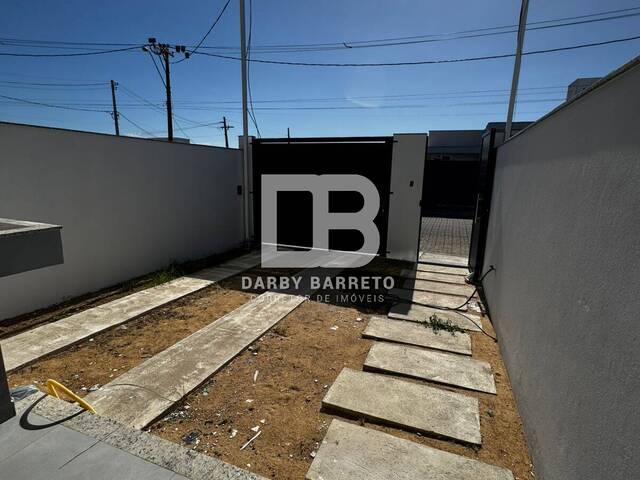 #1461 - Casa para Venda em Campos dos Goytacazes - RJ