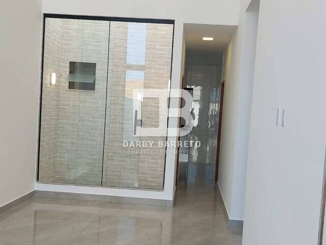 #1501 - Casa para Venda em Campos dos Goytacazes - RJ