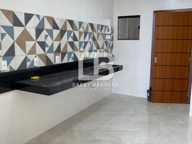 #1502 - Casa para Venda em Campos dos Goytacazes - RJ