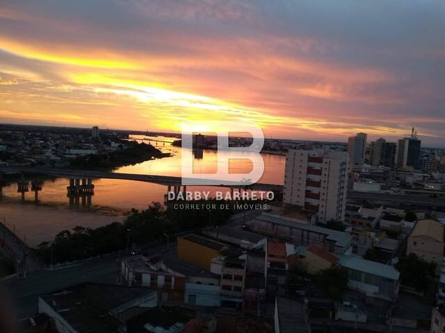 #1520 - Apartamento para Venda em Campos dos Goytacazes - RJ