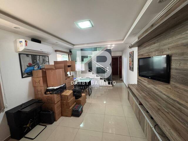 #1544 - Casa para Venda em Campos dos Goytacazes - RJ