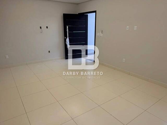 Casa para Venda em Campos dos Goytacazes - 2