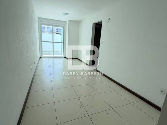 #1392 - Apartamento para Venda em Campos dos Goytacazes - RJ