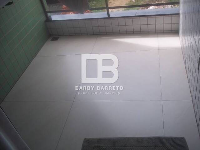 #364 - Apartamento para Venda em Campos dos Goytacazes - RJ