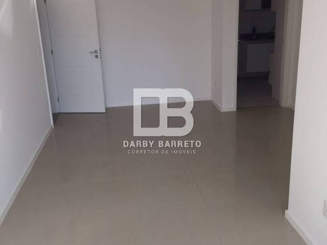 #402 - Apartamento para Venda em Campos dos Goytacazes - RJ