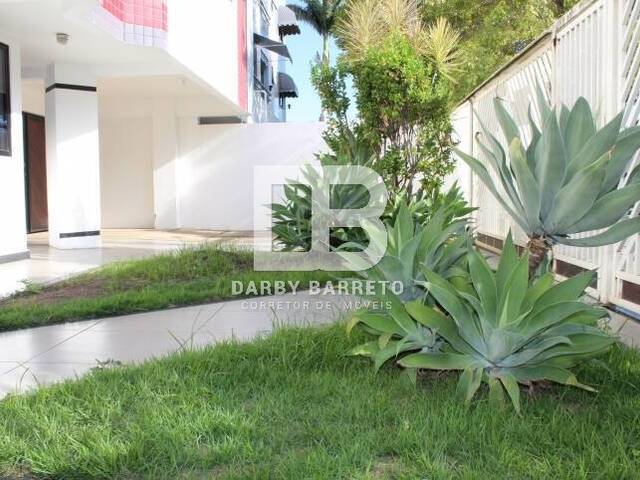 #427 - Apartamento para Venda em Campos dos Goytacazes - RJ