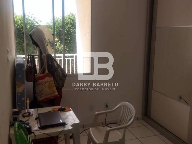 #523 - Apartamento para Venda em Campos dos Goytacazes - RJ