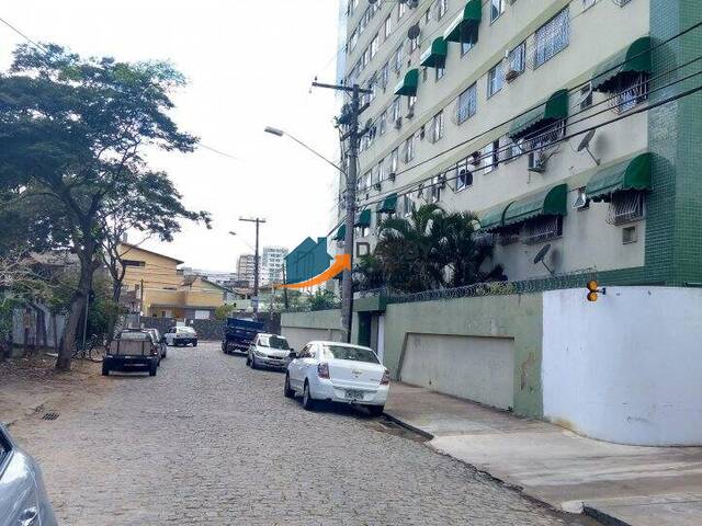 #578 - Apartamento para Venda em Campos dos Goytacazes - RJ