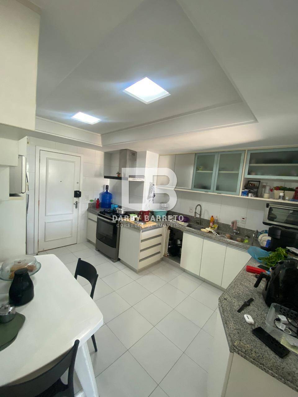 Apartamento à venda com 3 quartos, 300m² - Foto 5