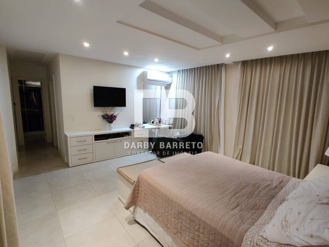 Casa de Condomínio à venda com 3 quartos, 250m² - Foto 13