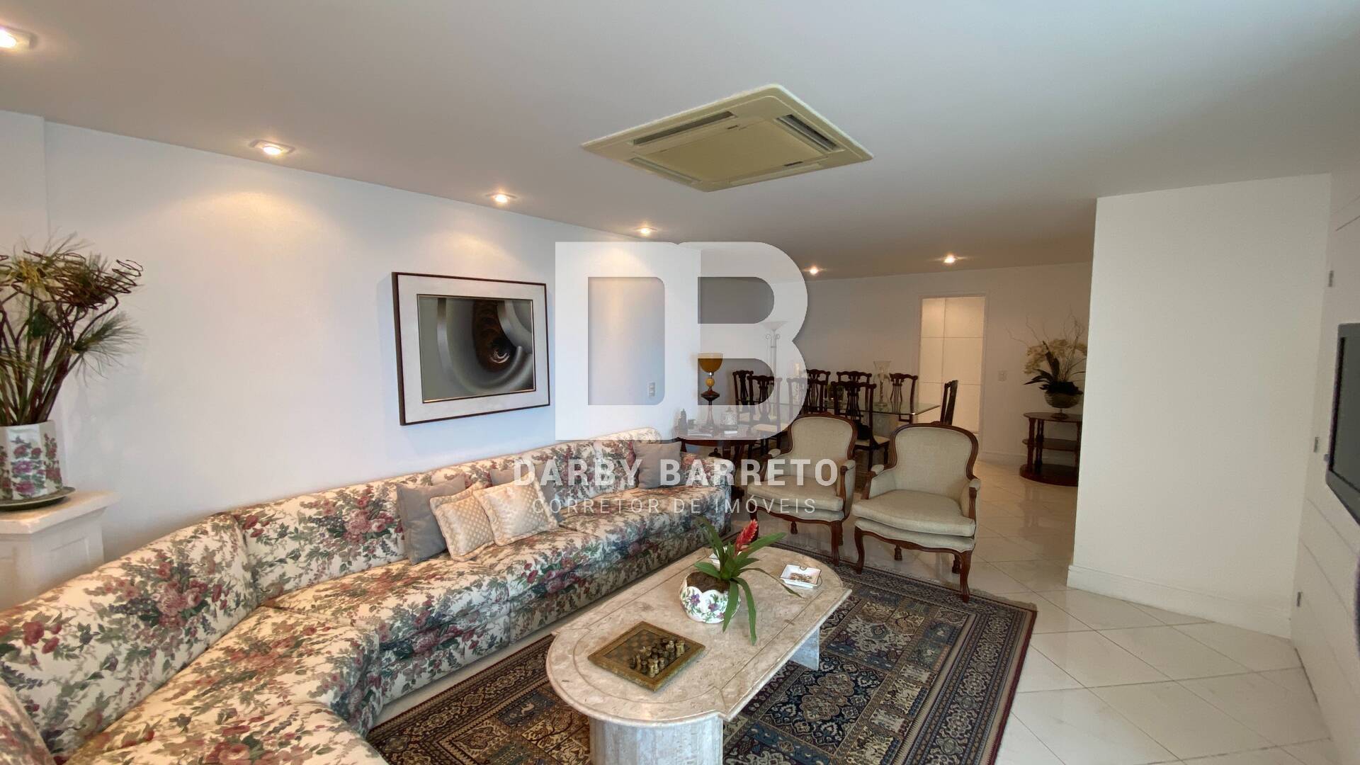 Apartamento, 3 quartos, 158 m² - Foto 1