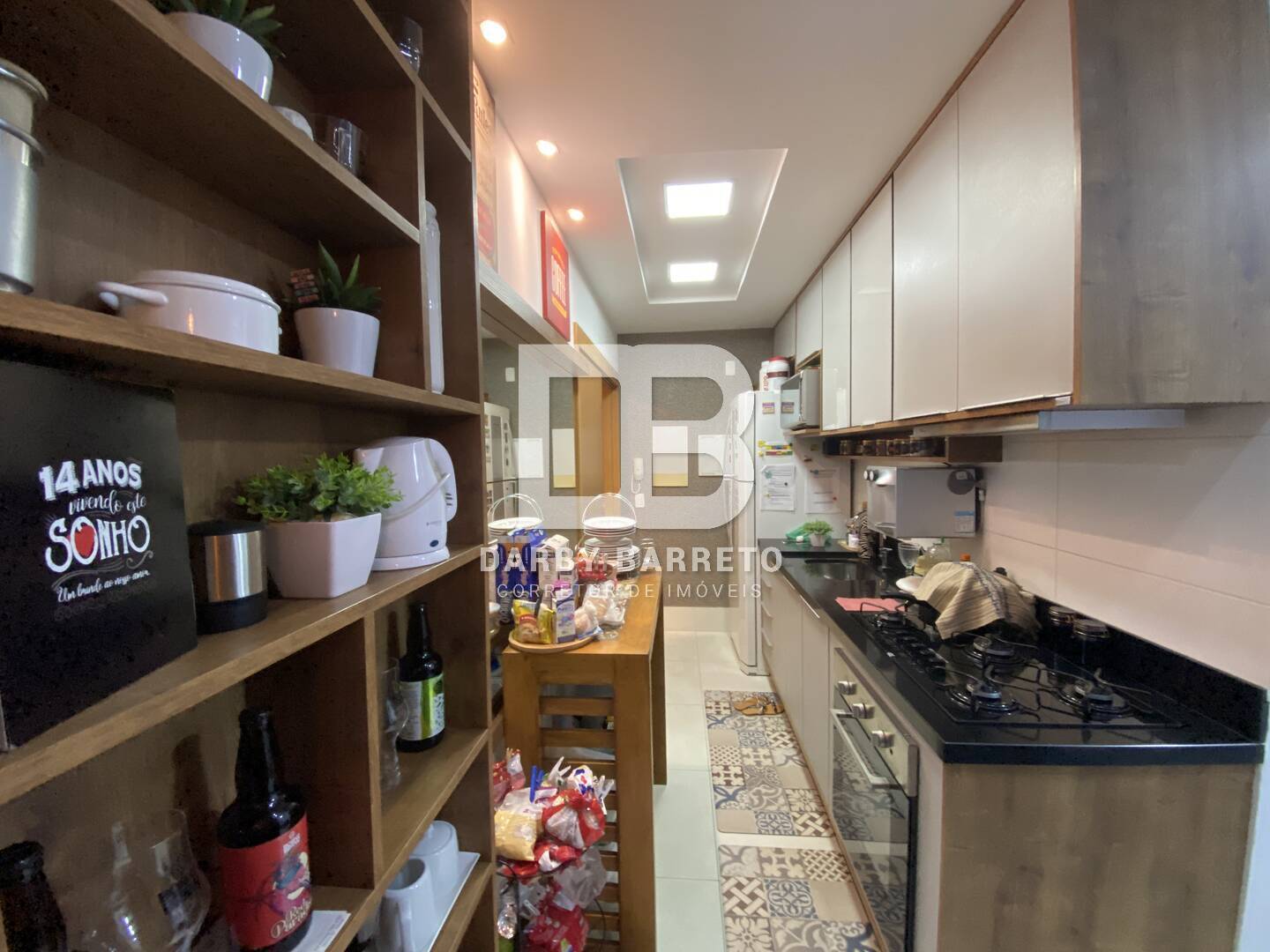 Apartamento à venda com 3 quartos, 87m² - Foto 4