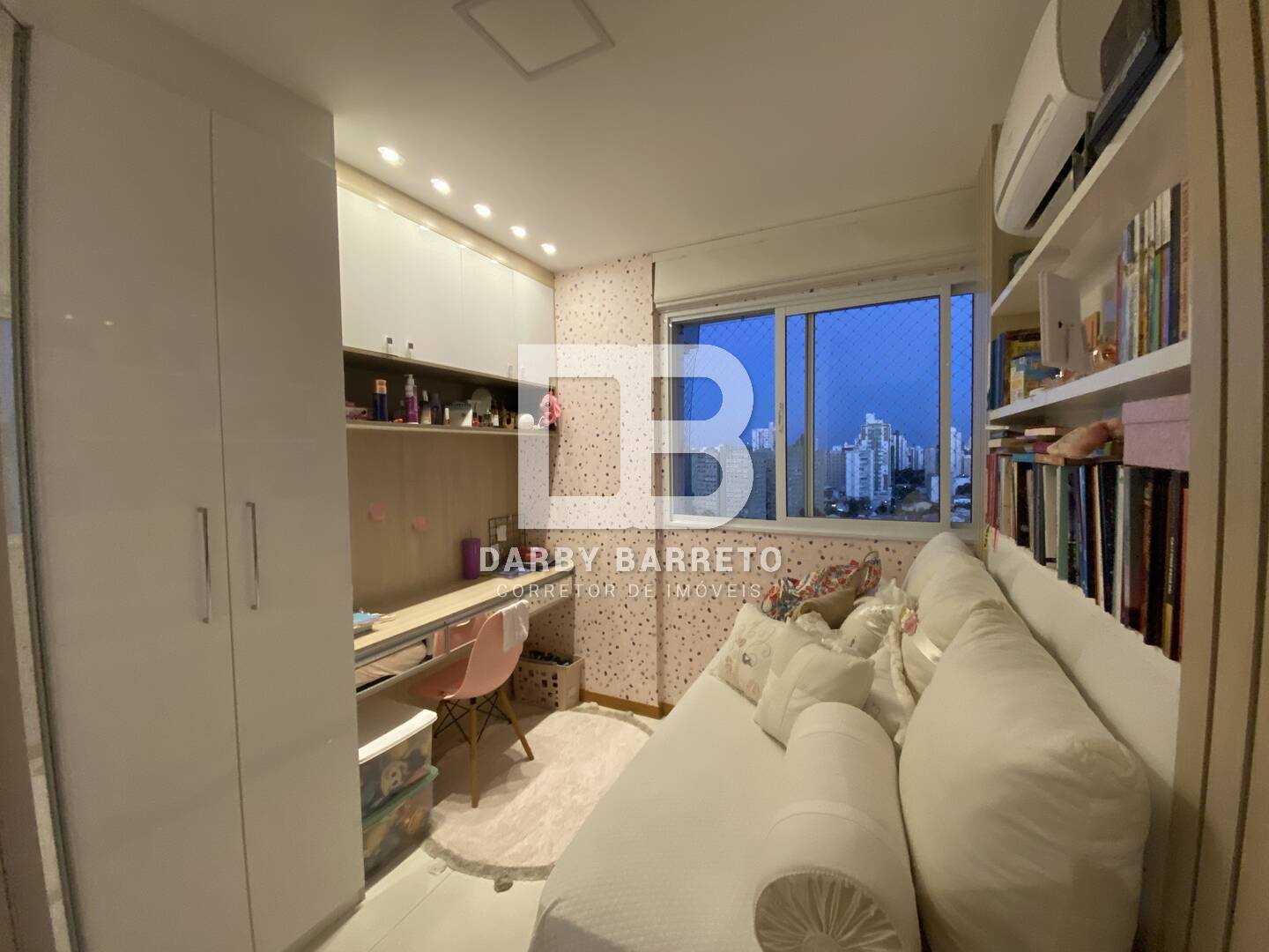 Apartamento à venda com 3 quartos, 87m² - Foto 10