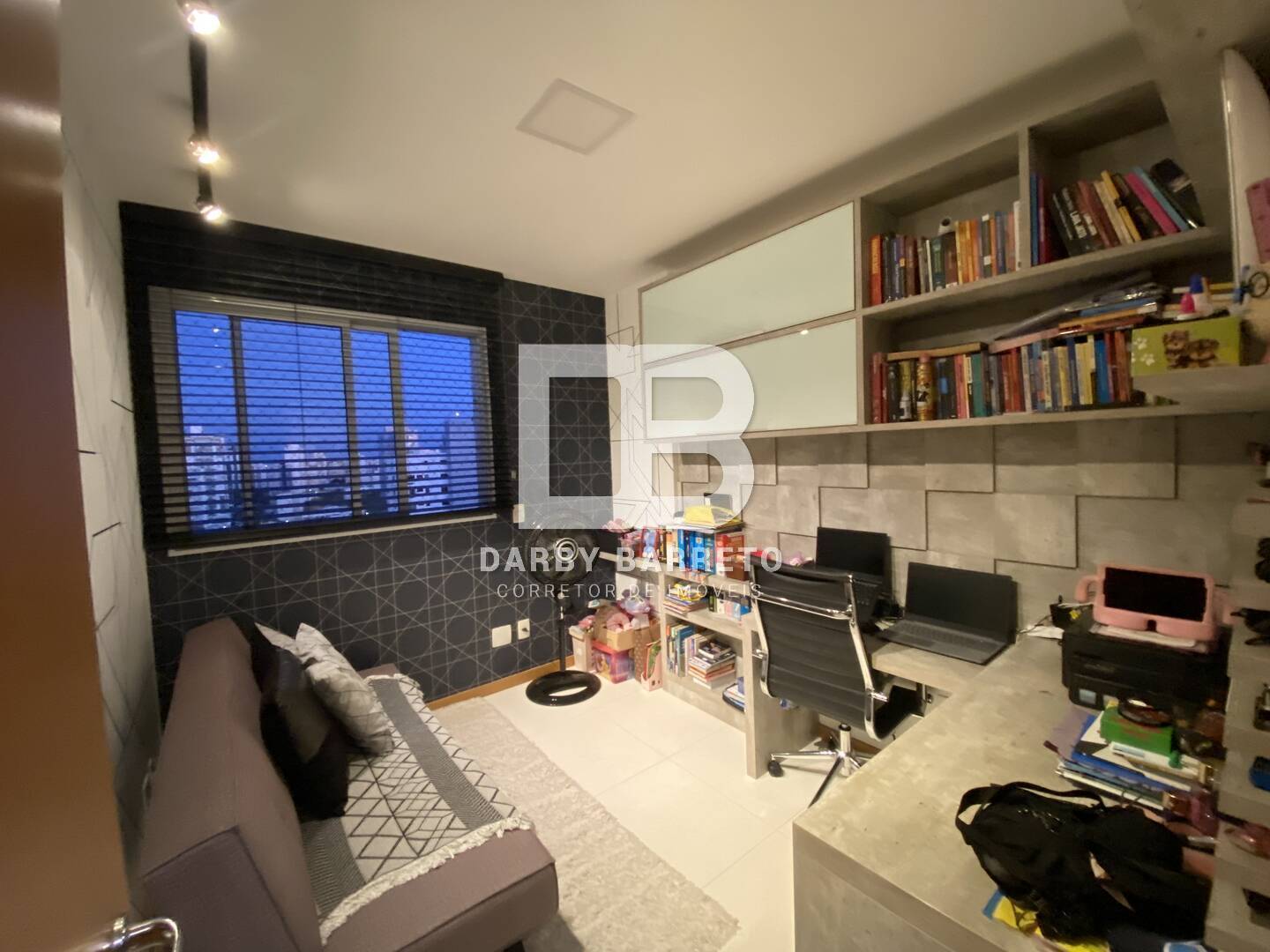 Apartamento à venda com 3 quartos, 87m² - Foto 13