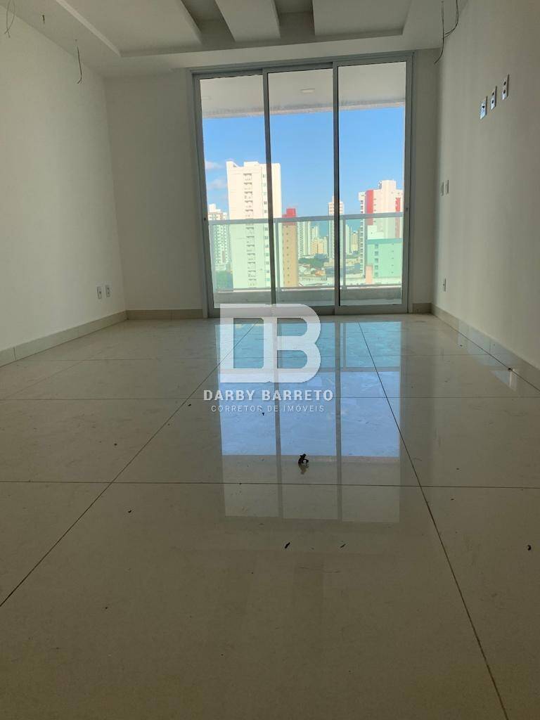Apartamento à venda com 3 quartos, 114m² - Foto 9