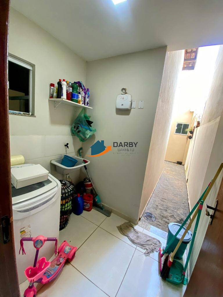 Casa à venda com 2 quartos, 82m² - Foto 11