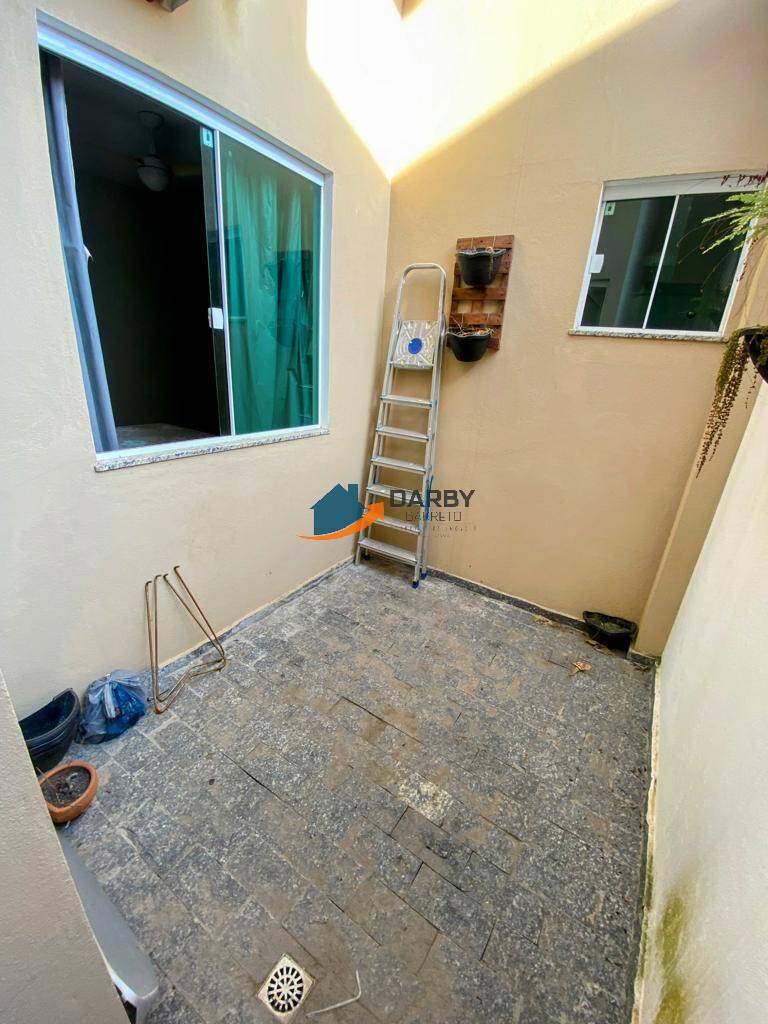 Casa à venda com 2 quartos, 82m² - Foto 12