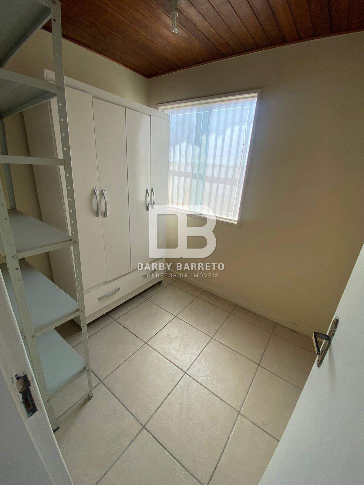 Casa à venda com 5 quartos, 400m² - Foto 4