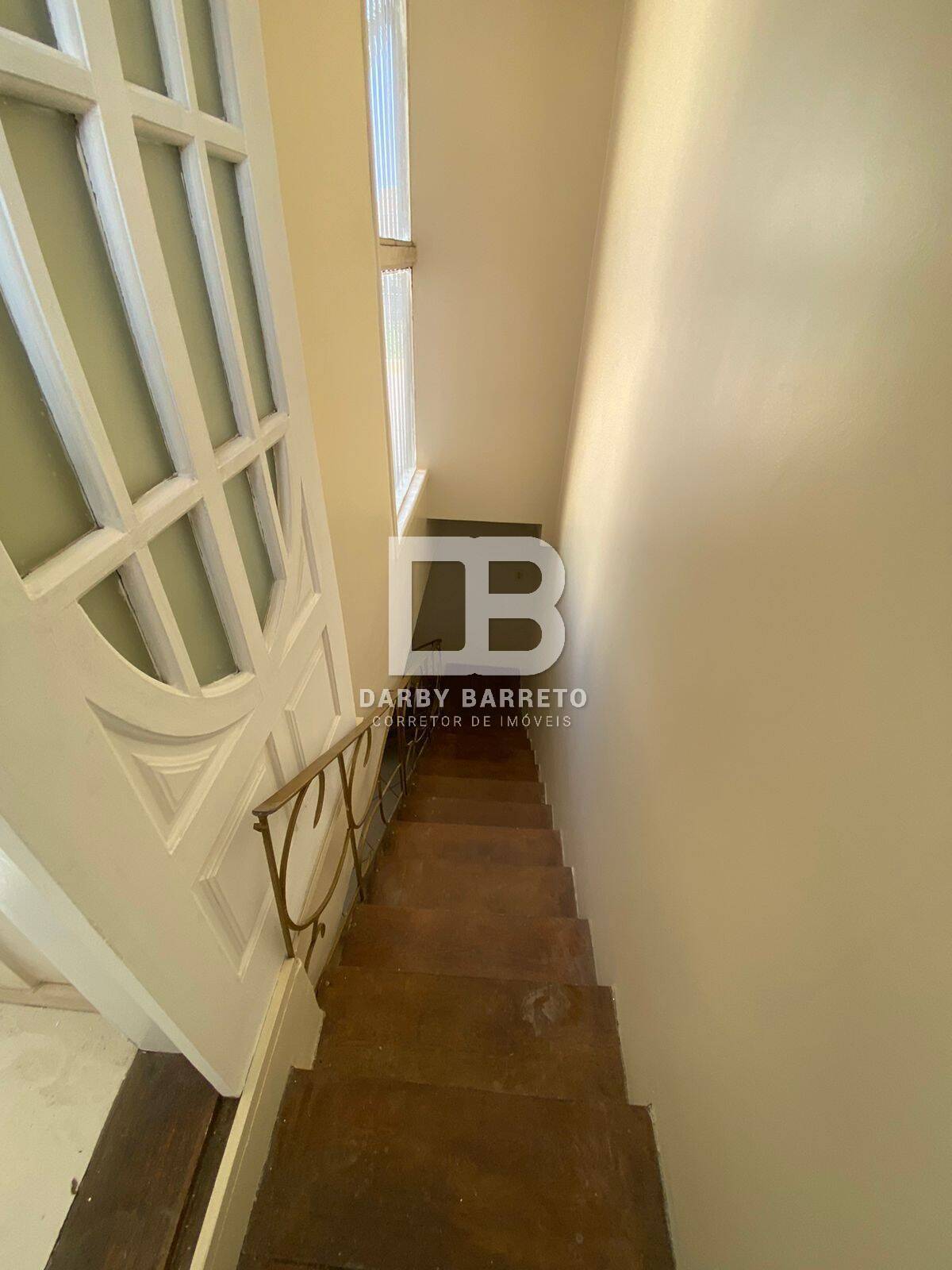 Casa à venda com 5 quartos, 400m² - Foto 7