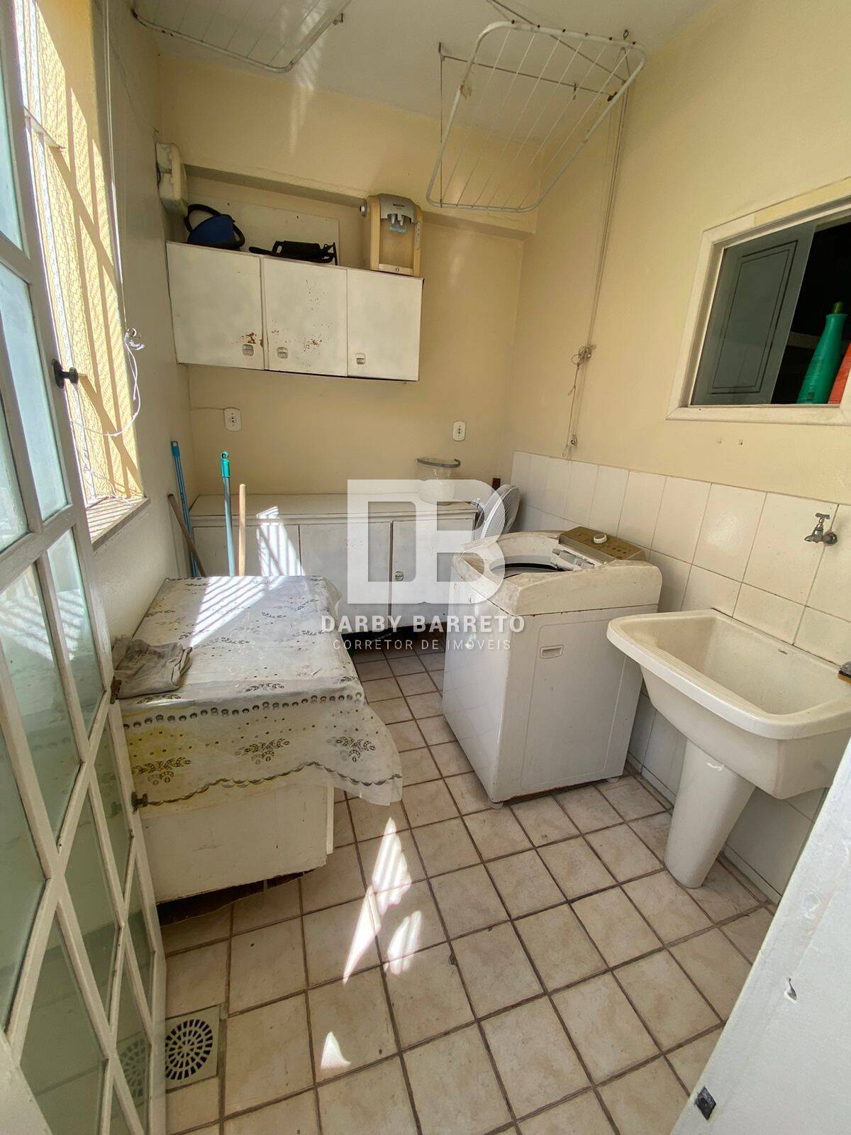 Casa à venda com 5 quartos, 400m² - Foto 9