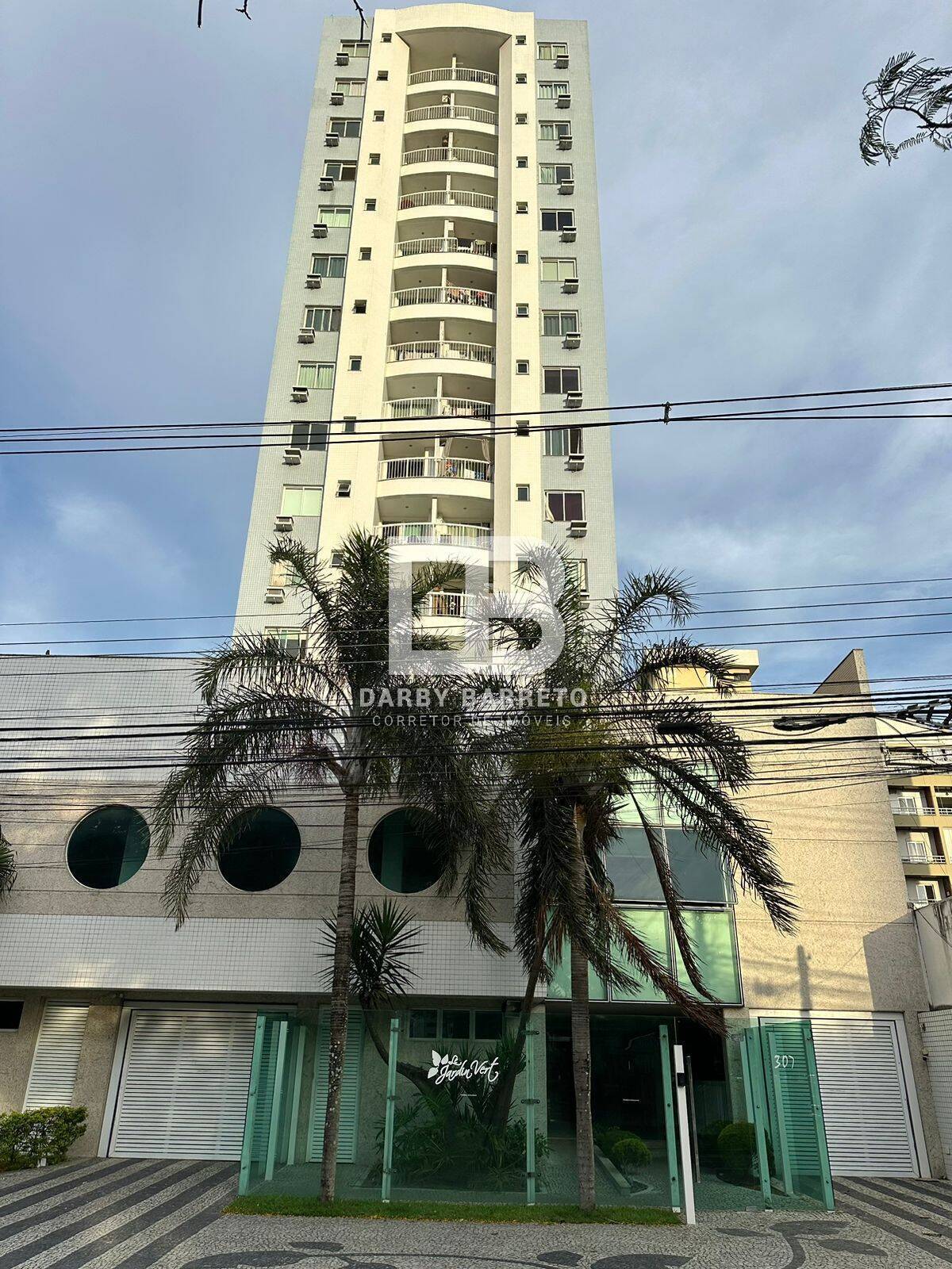 Apartamento à venda com 2 quartos, 67m² - Foto 1