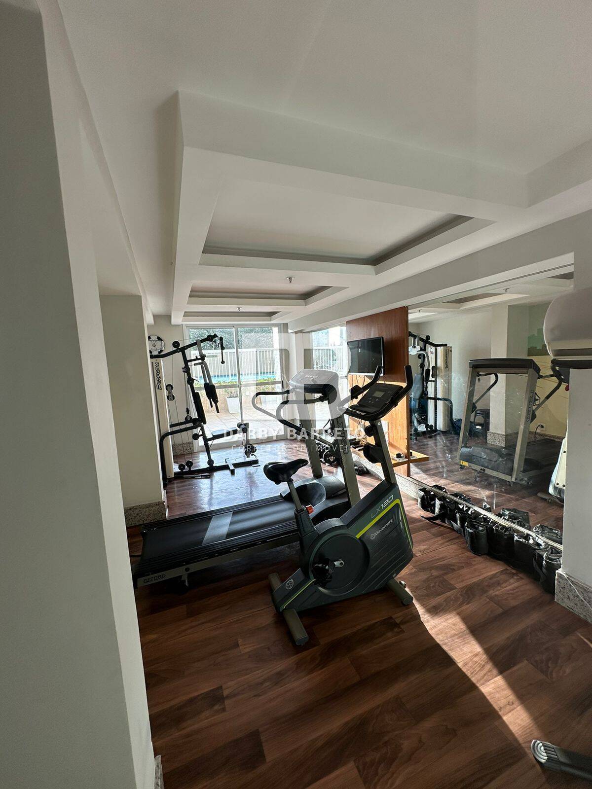 Apartamento à venda com 2 quartos, 67m² - Foto 10
