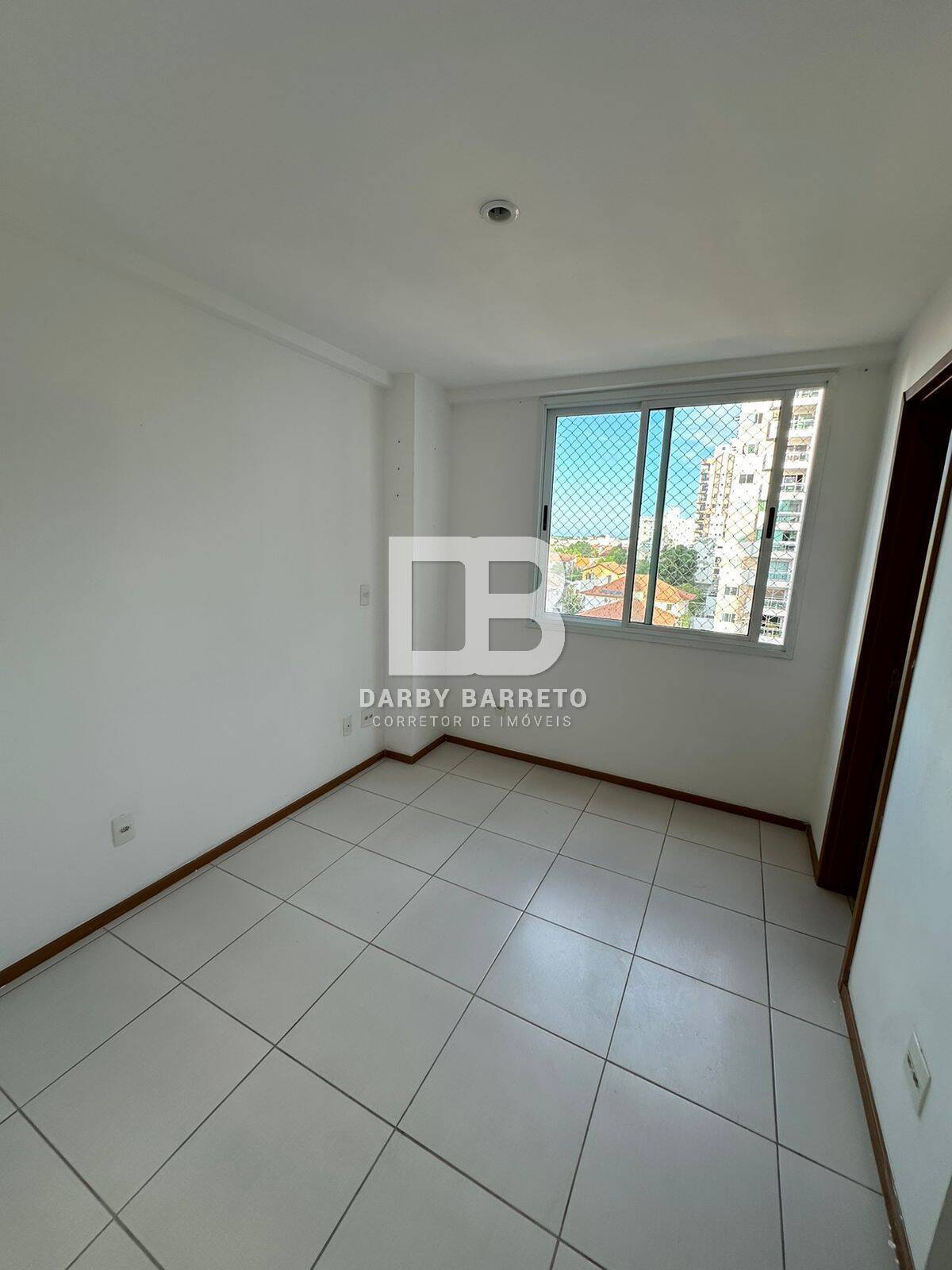 Apartamento à venda com 2 quartos, 67m² - Foto 14