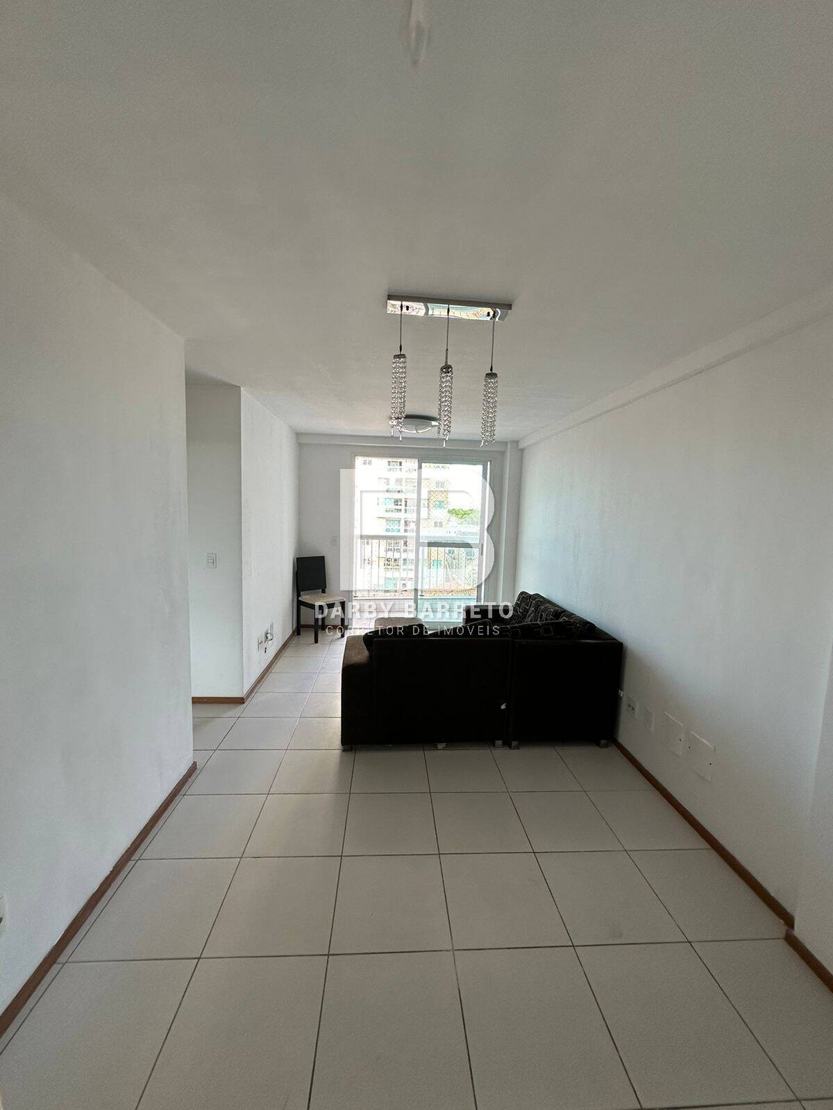 Apartamento à venda com 2 quartos, 67m² - Foto 11