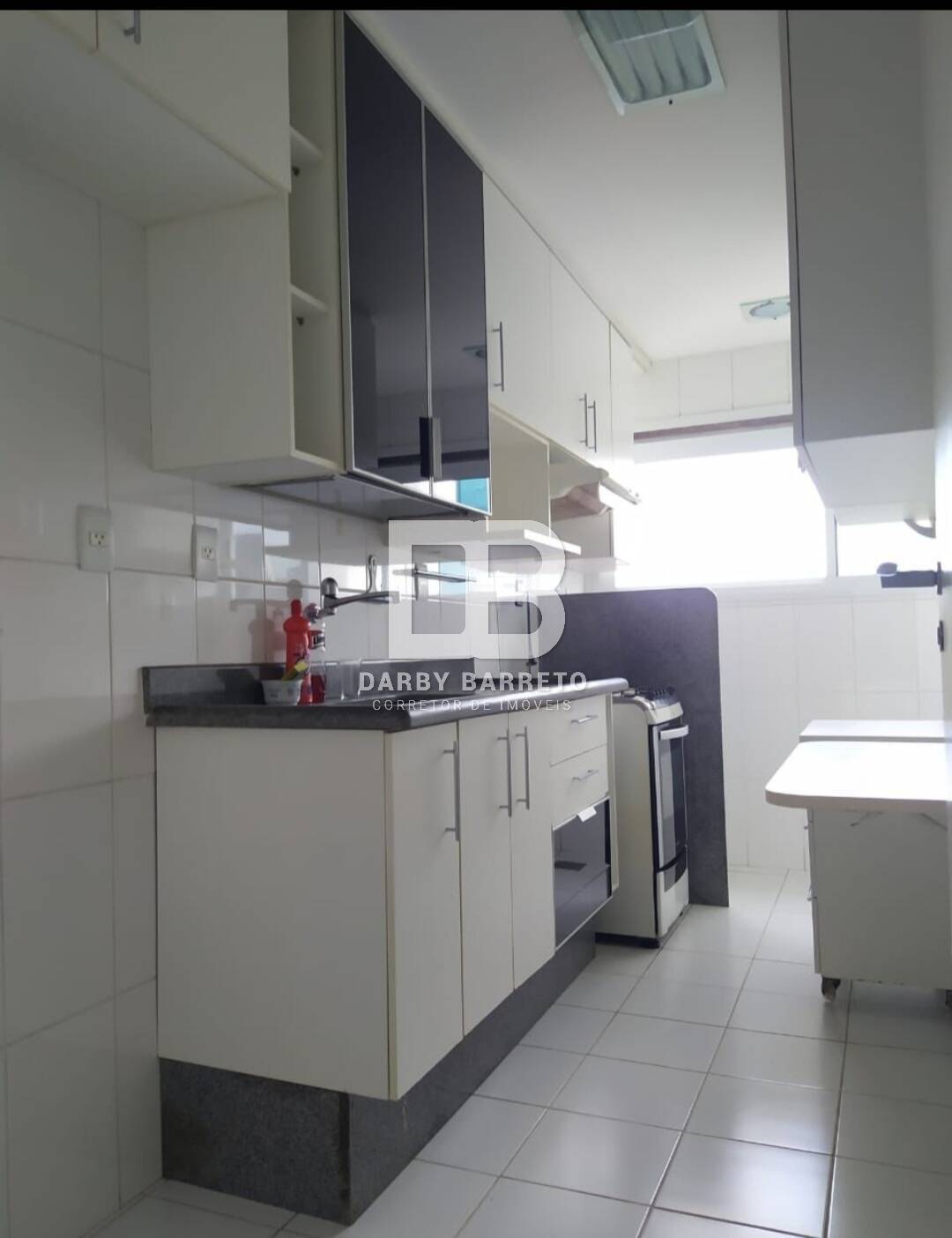 Apartamento à venda com 2 quartos, 72m² - Foto 10